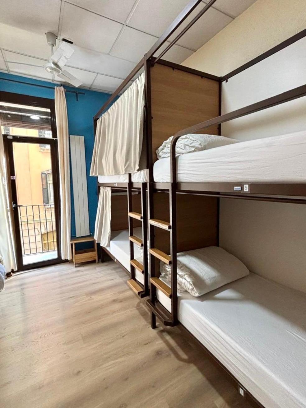 Bett im gemischten Schlafsaal (10 Betten)
